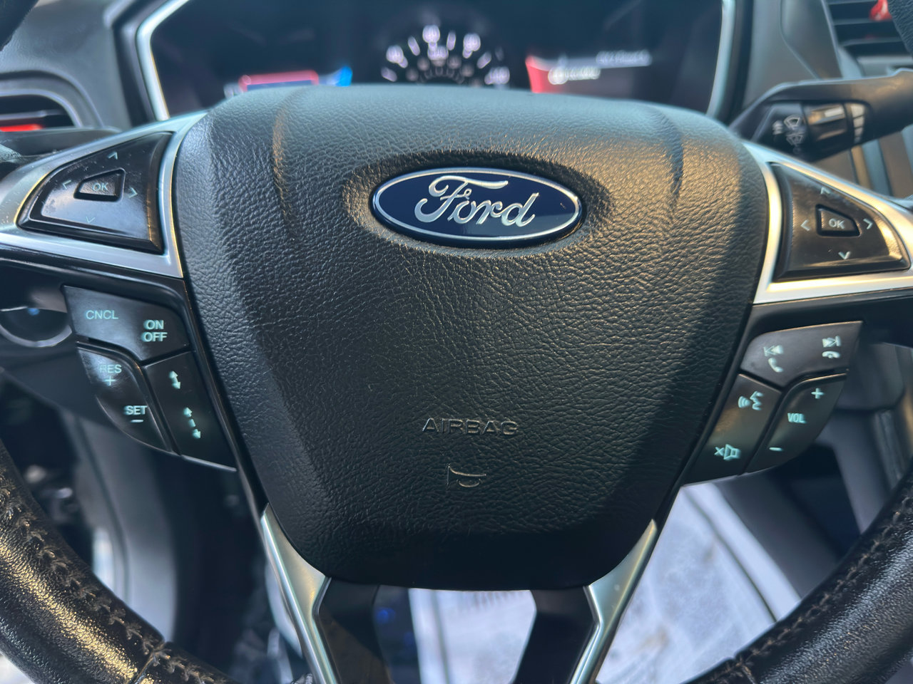 Used 2020 Ford Fusion Titanium image 39