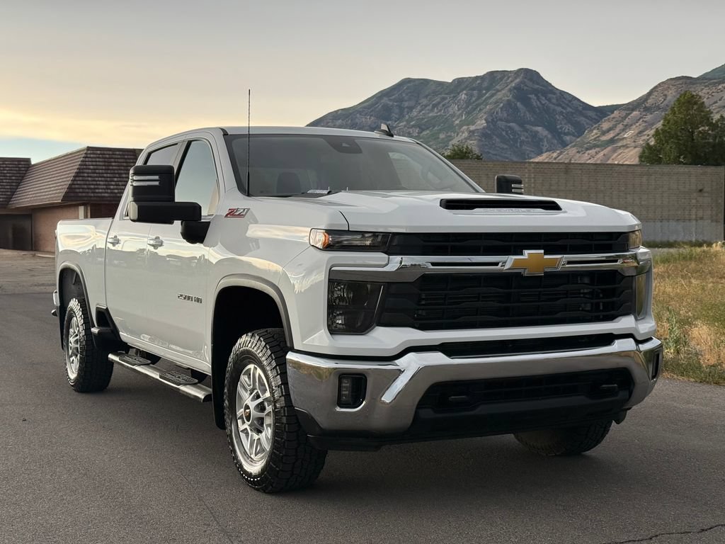 Used 2024 Chevrolet Silverado 2500 LT w/ Convenience Package