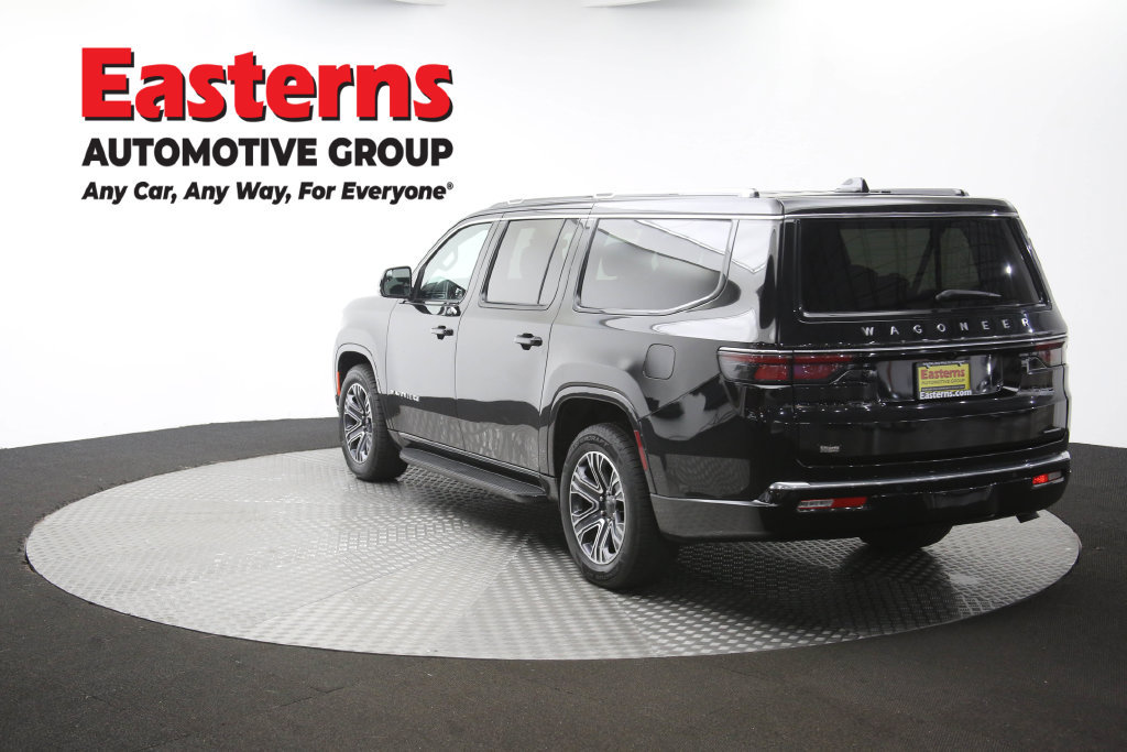 Used 2024 Jeep Wagoneer L Series II RWD image 74