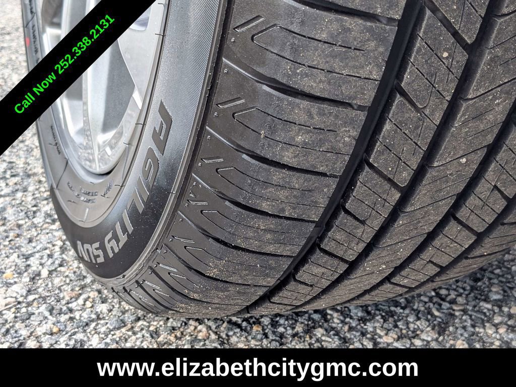 Used 2021 GMC Acadia Denali w/ Denali Ultimate Package image 13