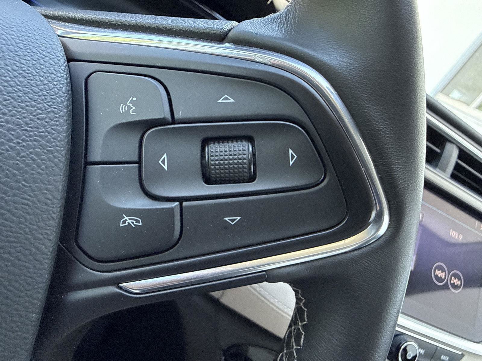 Used 2023 Buick Encore GX Preferred w/ Cold Weather Comfort Package AWD/4WD image 20