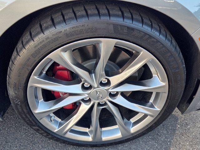 Used 2023 Cadillac CT5 V w/ Premium Package RWD image 8