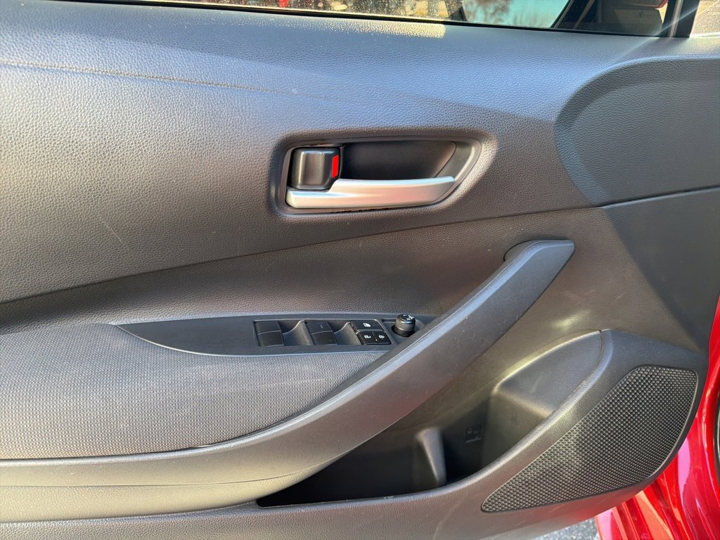 Used 2021 Toyota Corolla LE w/ Body Protection Package (TMS) image 14