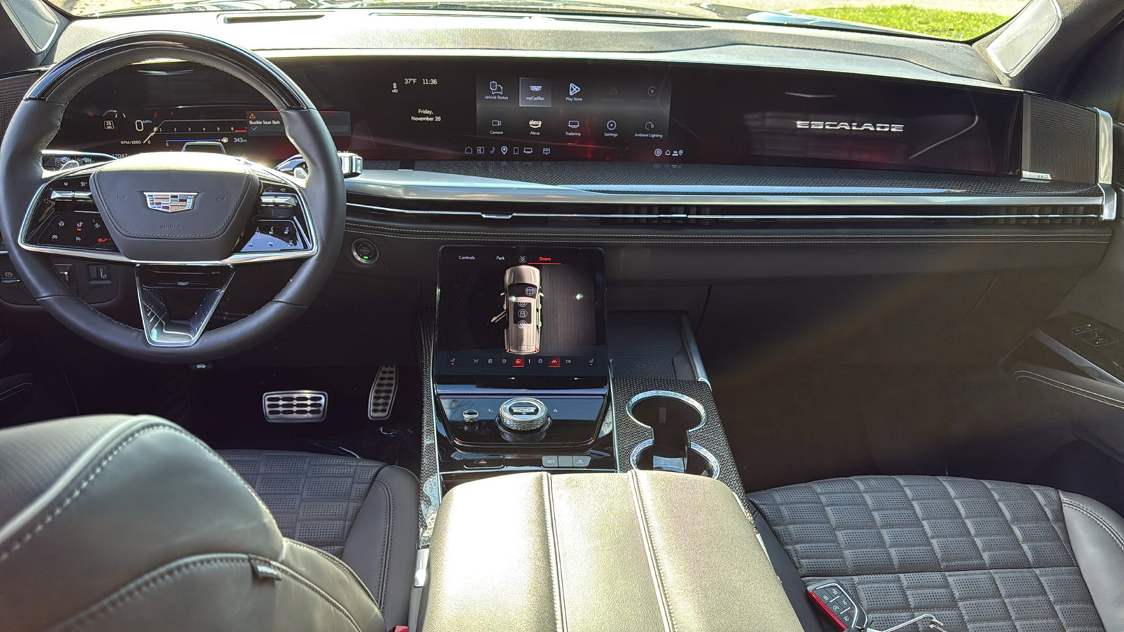 Certified 2025 Cadillac Escalade ESV V image 9