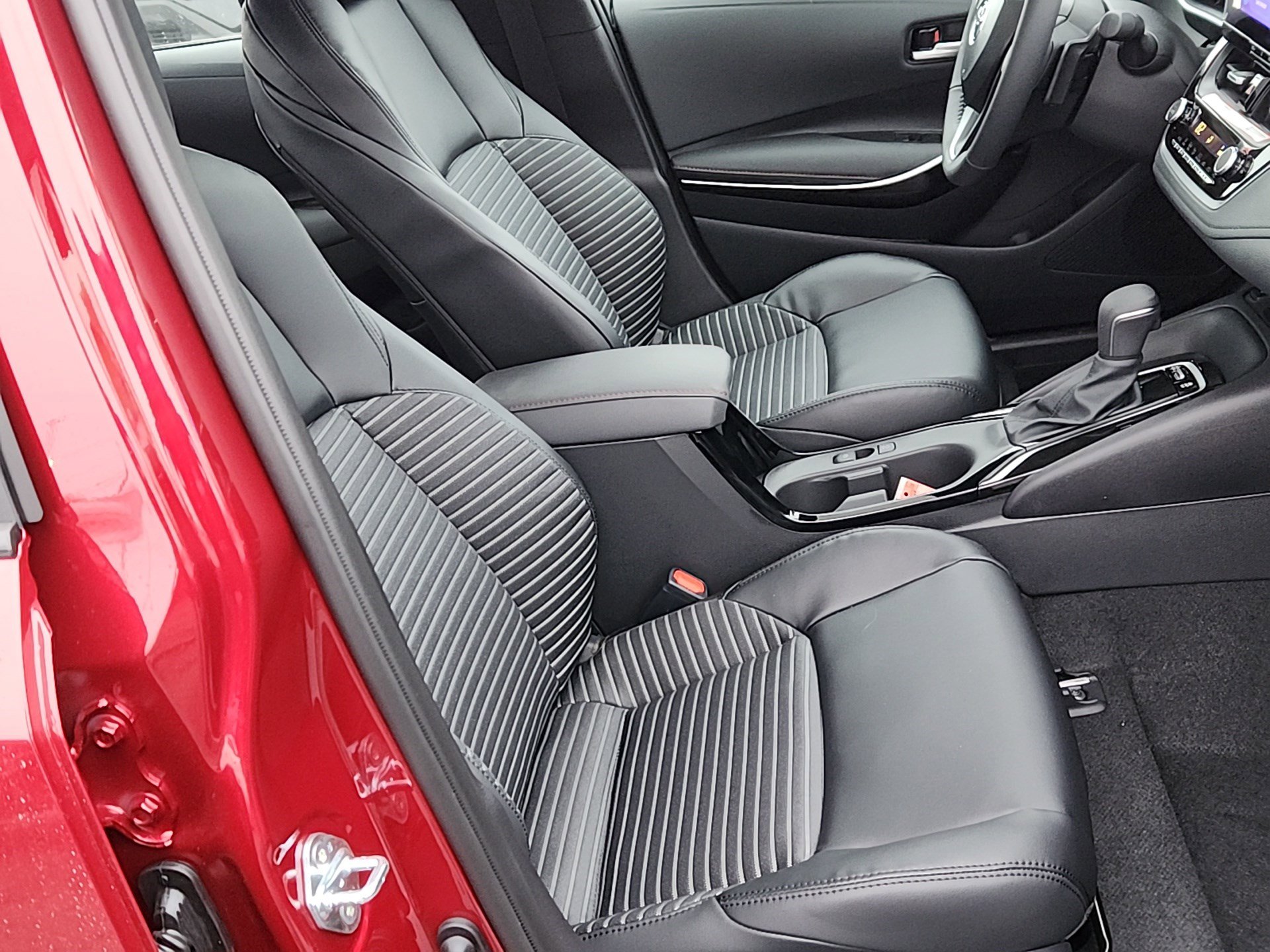 New 2026 Toyota Corolla XSE image 29