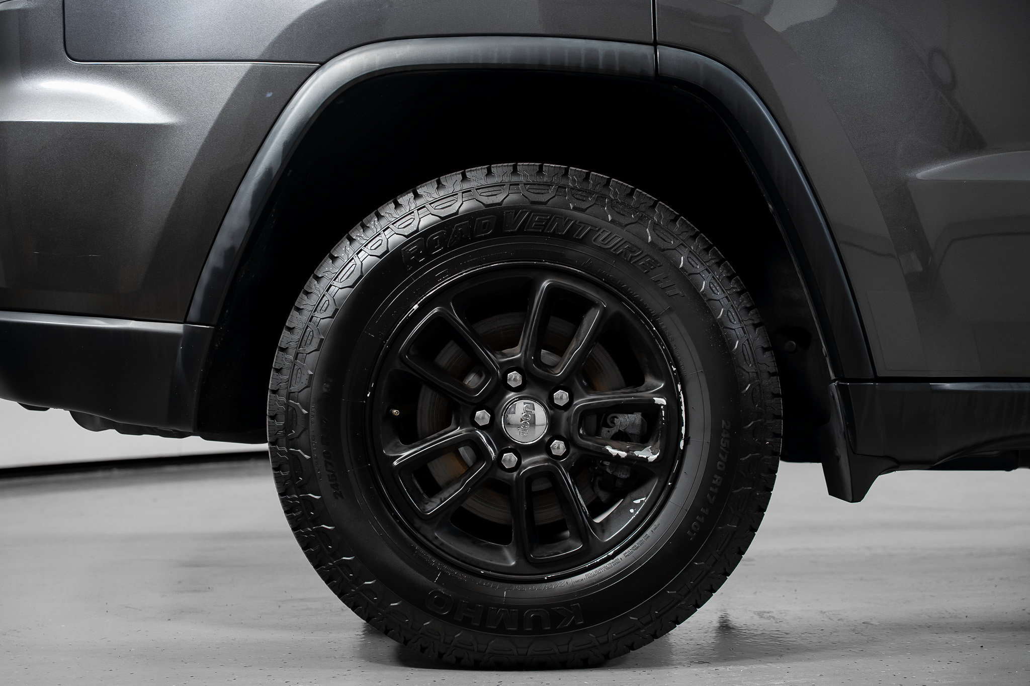 Used 2018 Jeep Grand Cherokee Laredo RWD image 7