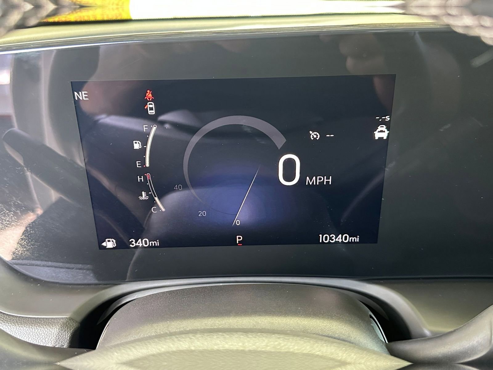 Used 2025 Buick Encore GX Preferred image 38