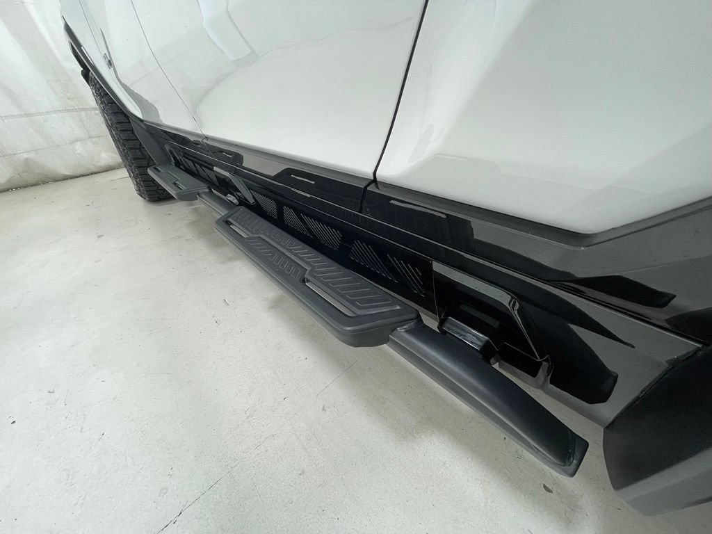 Used 2023 GMC Hummer EV Edition 1 AWD/4WD image 8