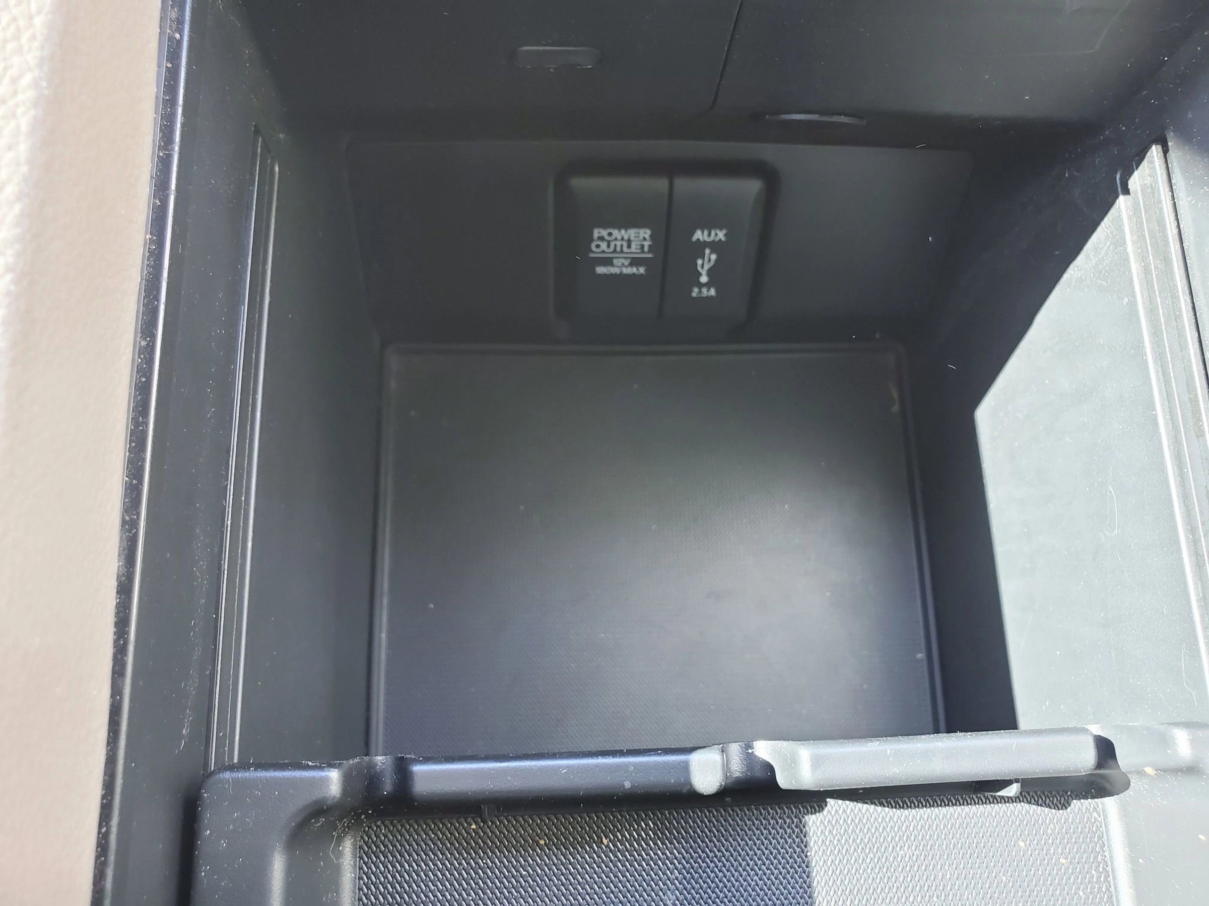 Used 2017 Honda Pilot Elite image 46