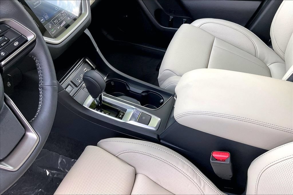 New 2026 Subaru Ascent Limited AWD/4WD image 9