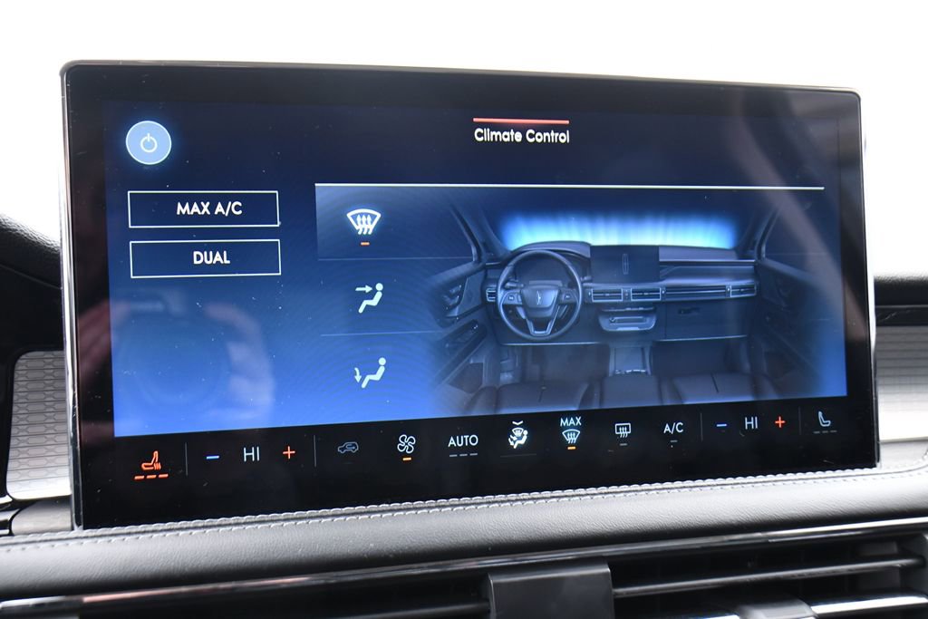 Used 2023 Lincoln Corsair AWD image 29