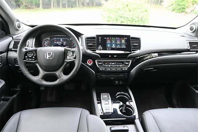 Certified 2022 Honda Pilot Touring image 31