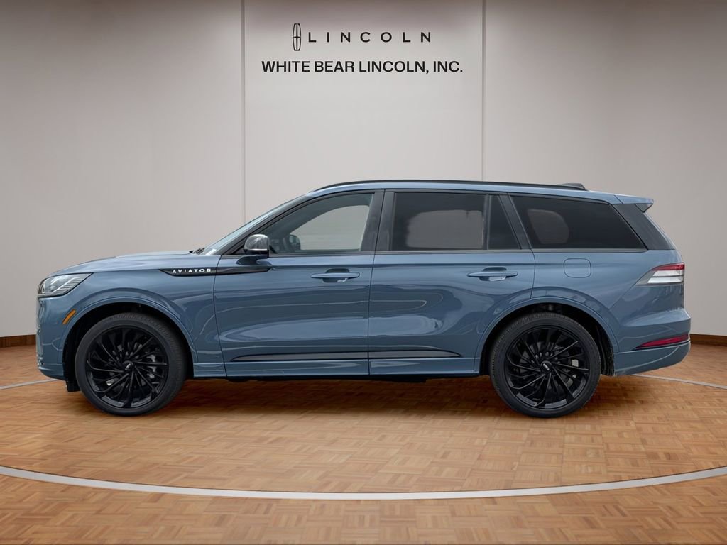 Used 2025 Lincoln Aviator Reserve w/ Luxury Package AWD/4WD image 8