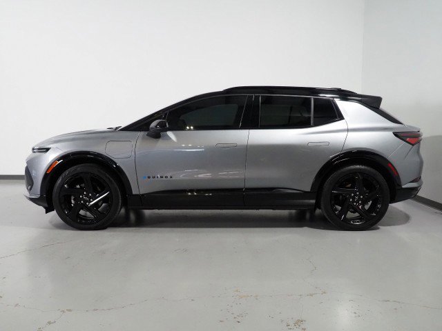 Used 2024 Chevrolet Equinox EV RS image 8