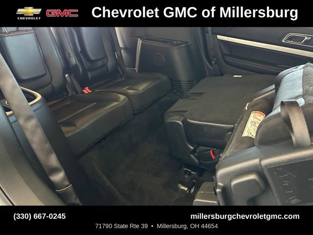 Used 2016 Ford Explorer XLT w/ Equipment Group 202A AWD/4WD image 36