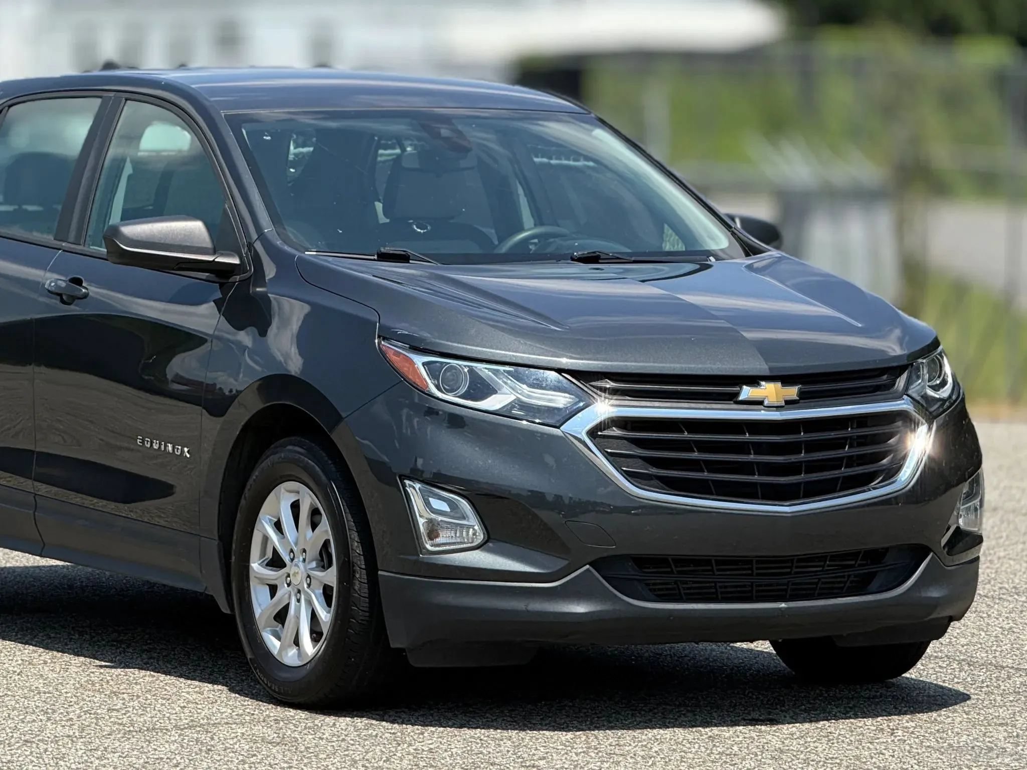 Used 2021 Chevrolet Equinox LS w/ LPO, Floor Liner Package FWD image 15
