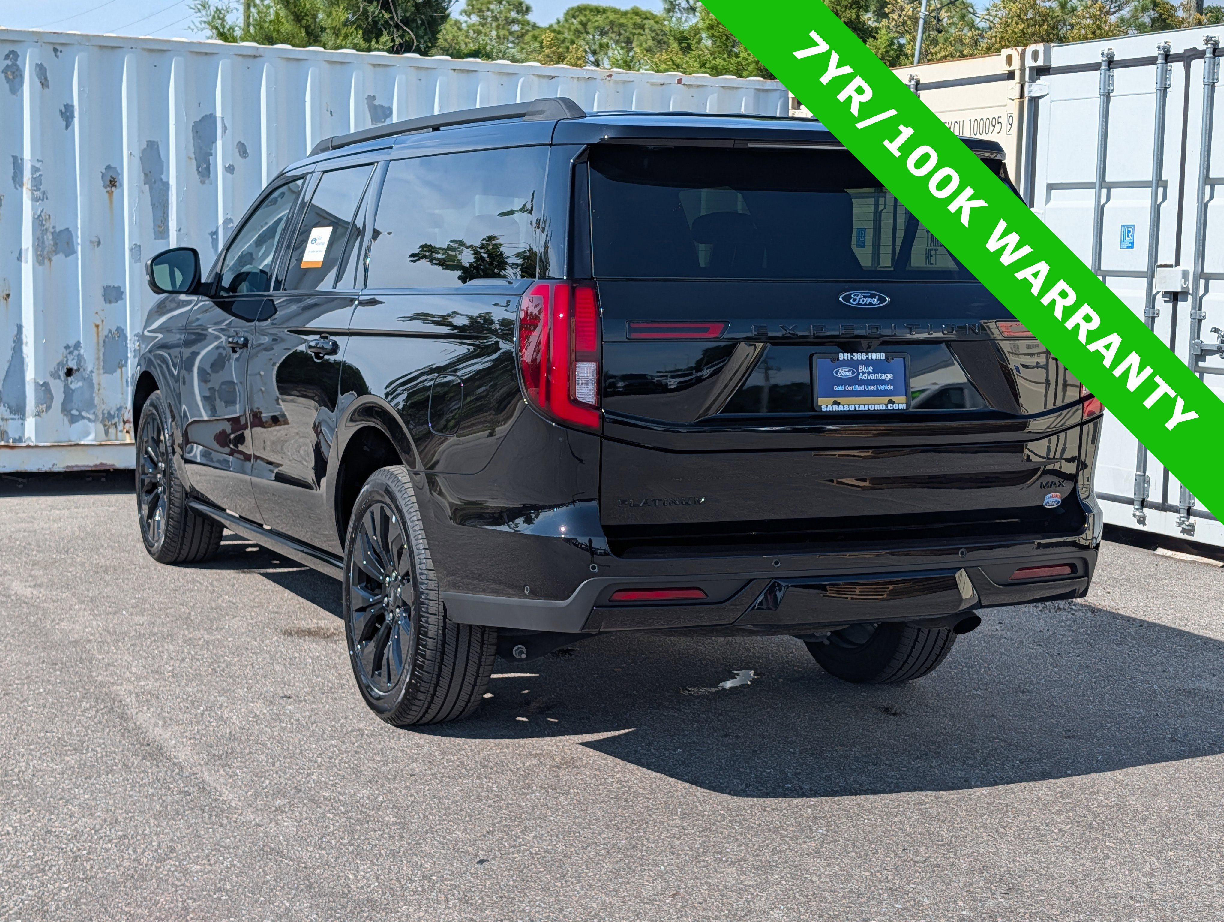 Used 2025 Ford Expedition Max Platinum w/ Stealth Appearance Package AWD/4WD image 6