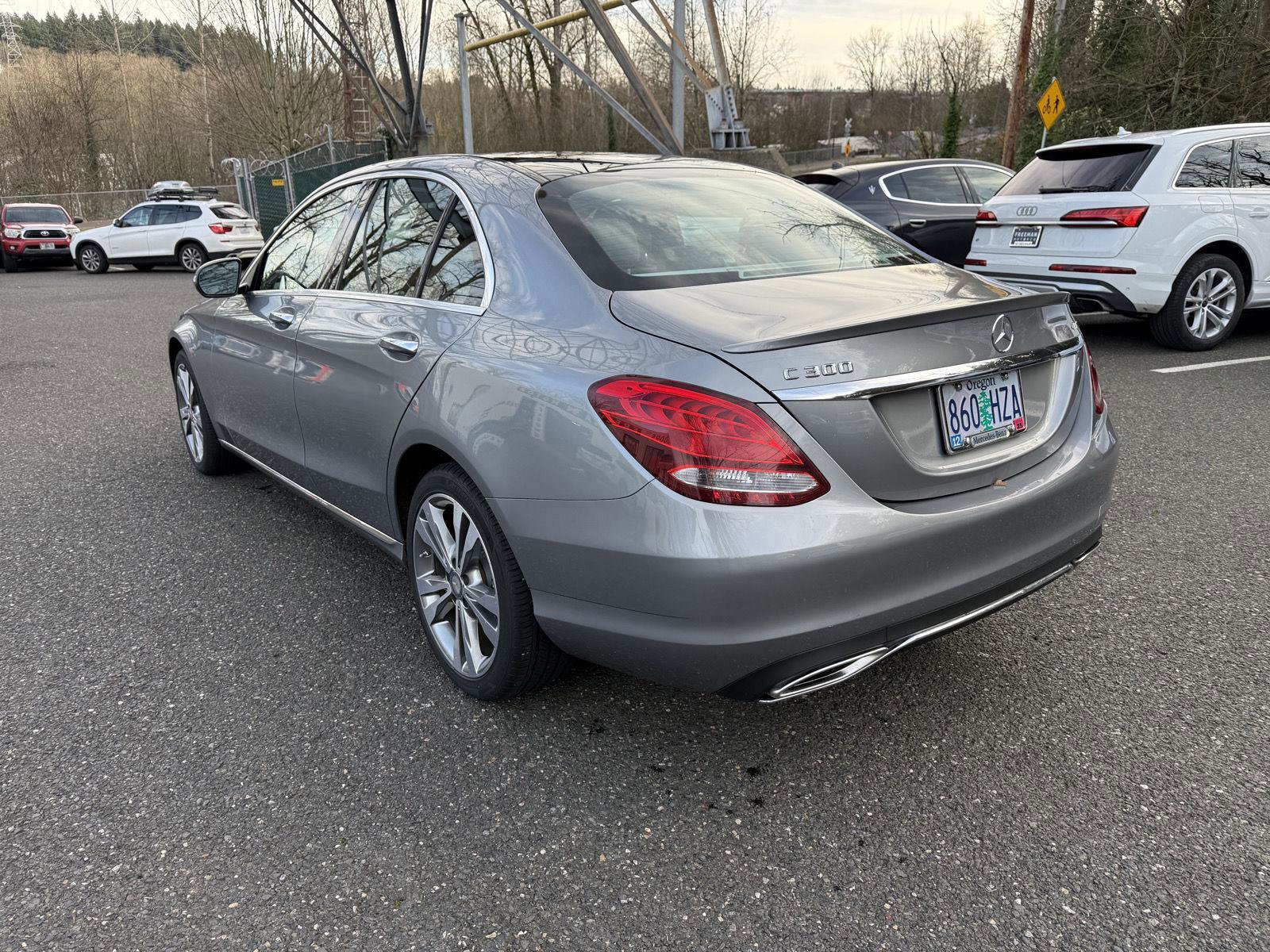 Used 2016 Mercedes-Benz C 300 Sport image 6