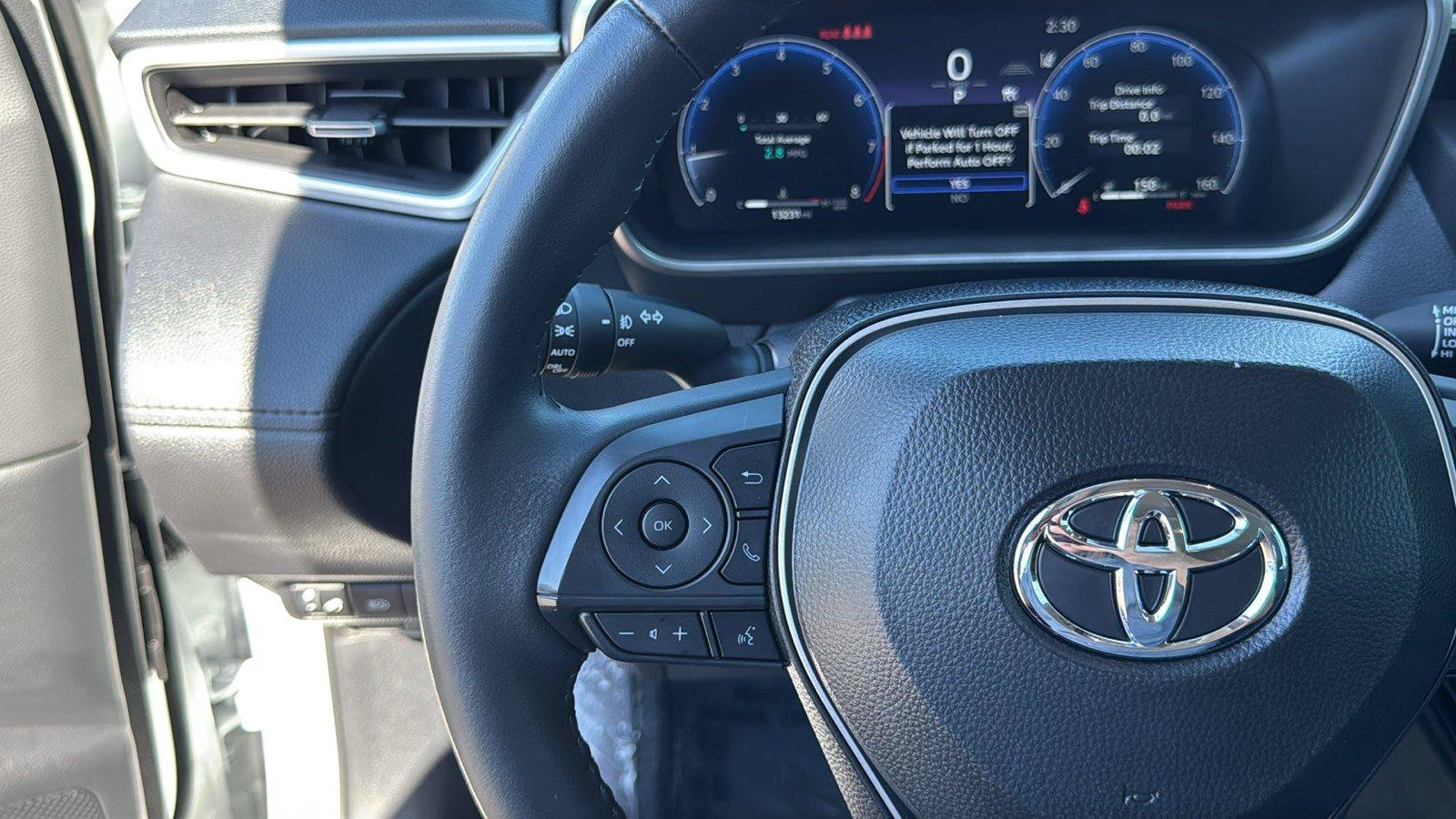 Used 2026 Toyota Corolla Cross XLE w/ Convenience Package FWD image 18
