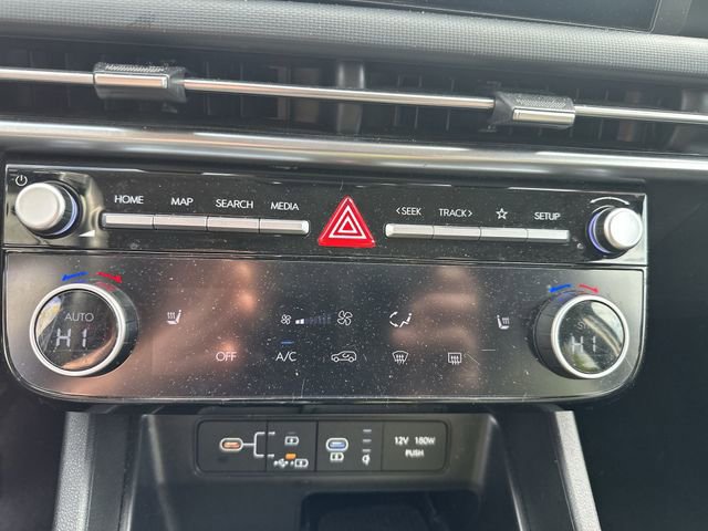 Used 2025 Hyundai Tucson SEL AWD/4WD image 18