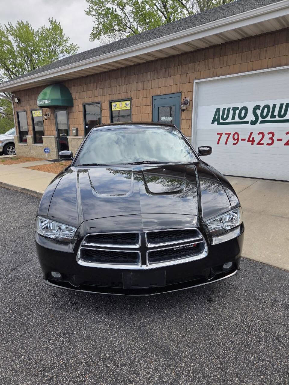 Used 2012 Dodge Charger SXT Plus AWD/4WD image 17