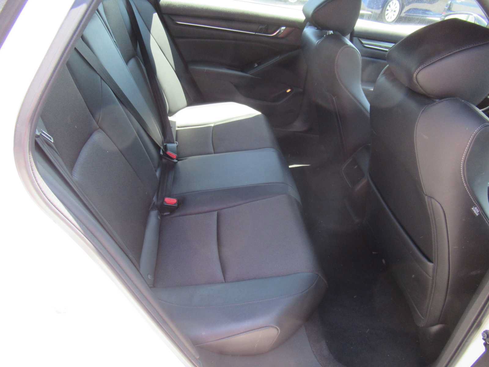 Used 2022 Honda Accord Sport image 21