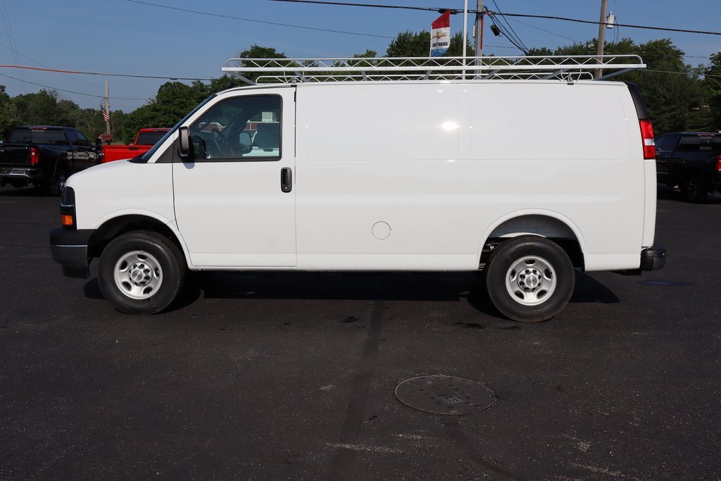 New 2025 Chevrolet Express 2500 w/ Driver Convenience Package image 33