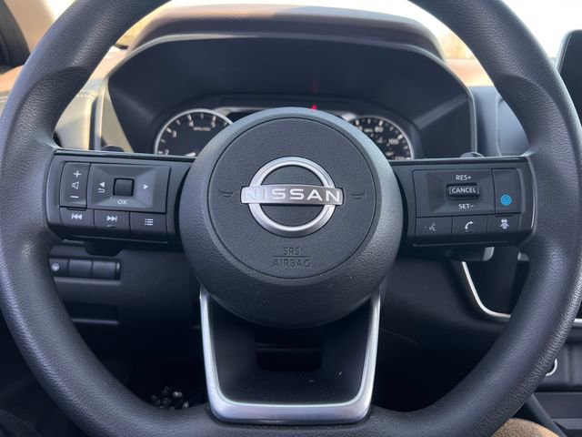 Used 2023 Nissan Rogue SV FWD image 21