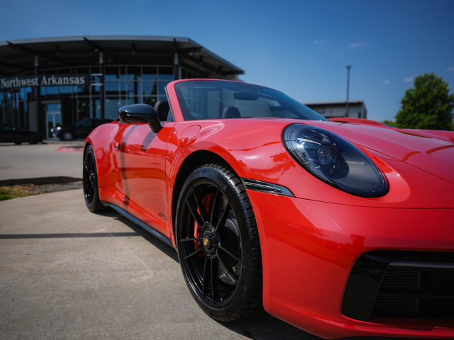 Used 2024 Porsche 911 Carrera GTS RWD image 3