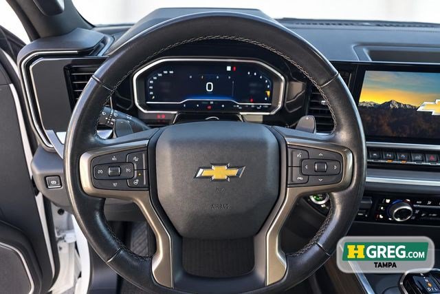 Used 2022 Chevrolet Silverado 1500 High Country w/ Technology Package AWD/4WD image 12