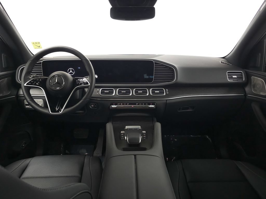 Used 2026 Mercedes-Benz GLE 450 4MATIC w/ Driver Assistance Package image 24