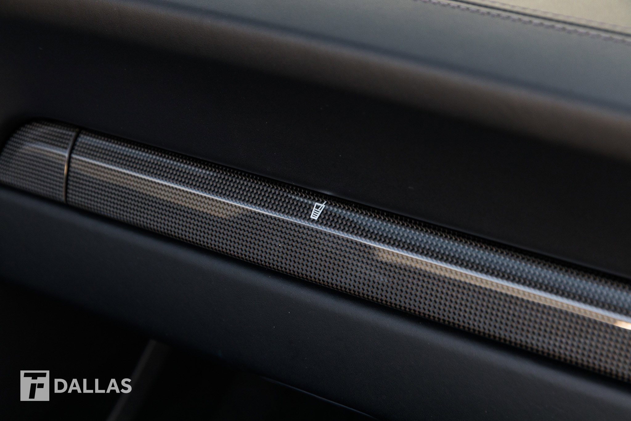 Used 2016 Porsche 911 Turbo w/ Sport Chrono Package image 34