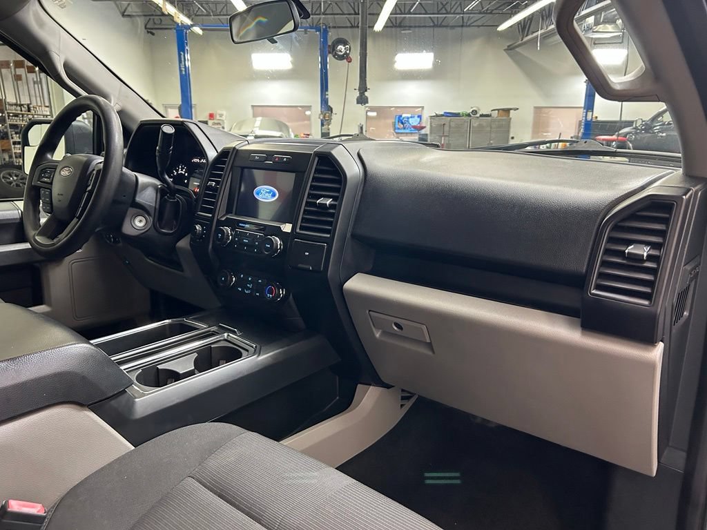 Used 2019 Ford F150 XL w/ Equipment Group 101A Mid AWD/4WD image 14