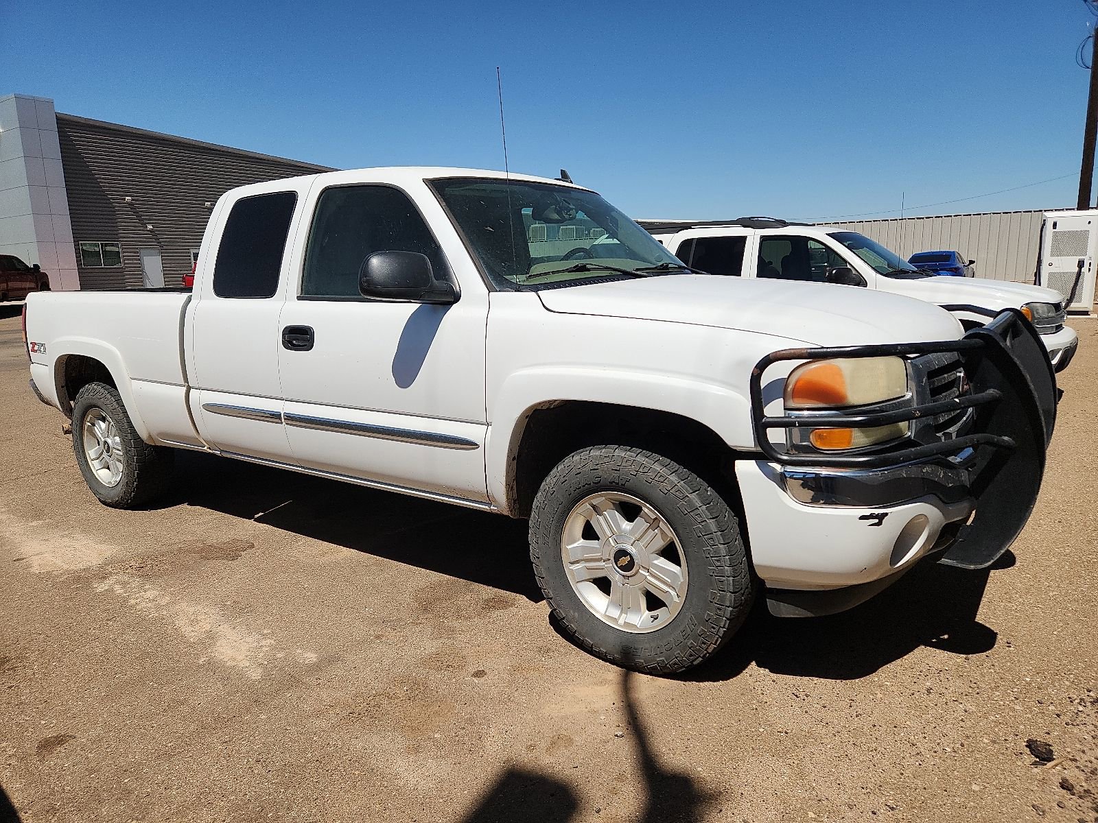 Used 2006 GMC Sierra 1500 SLE w/ Onstar Plus Package image 4