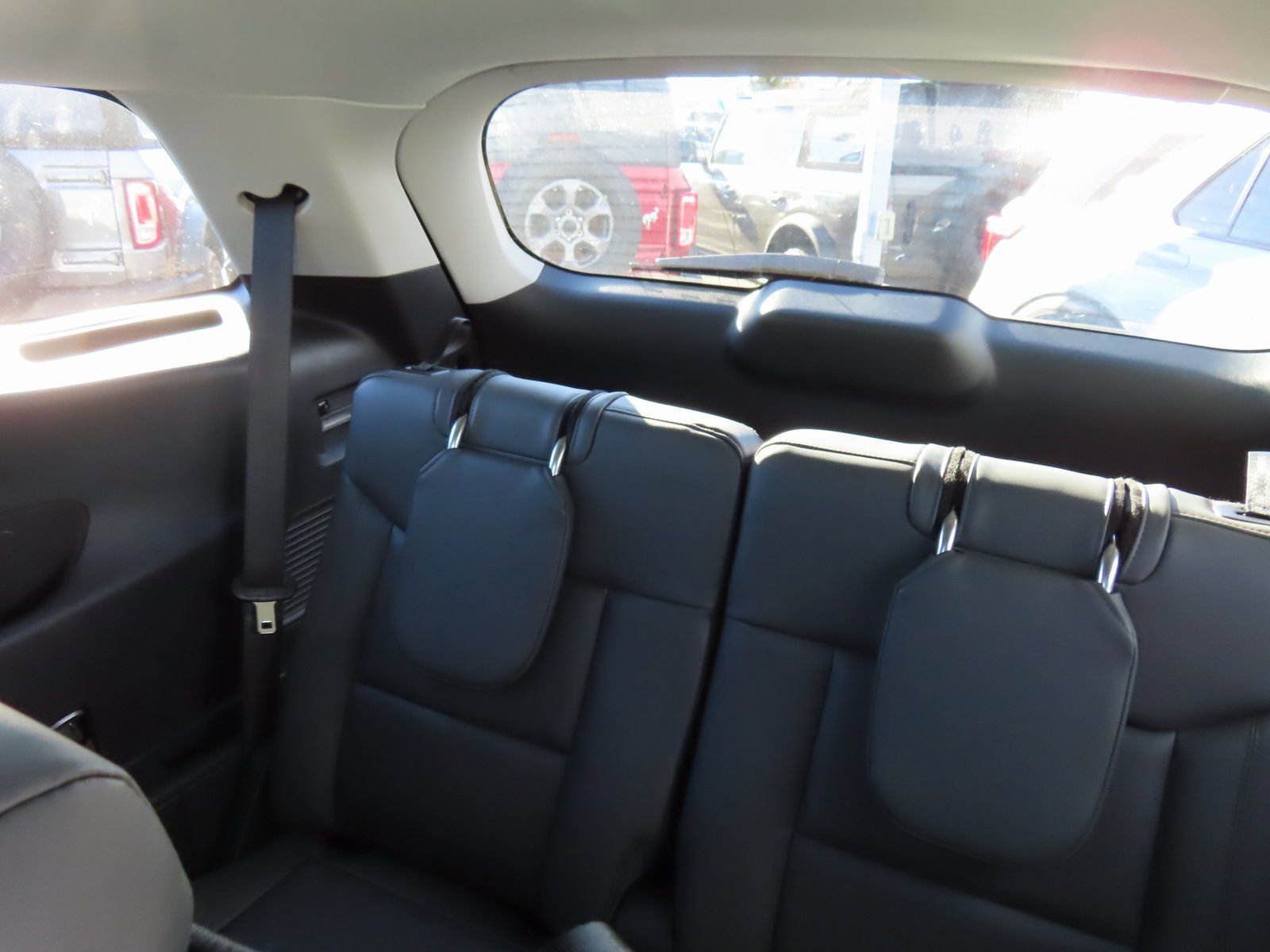 New 2026 Ford Explorer Active w/ Active Comfort Package image 17