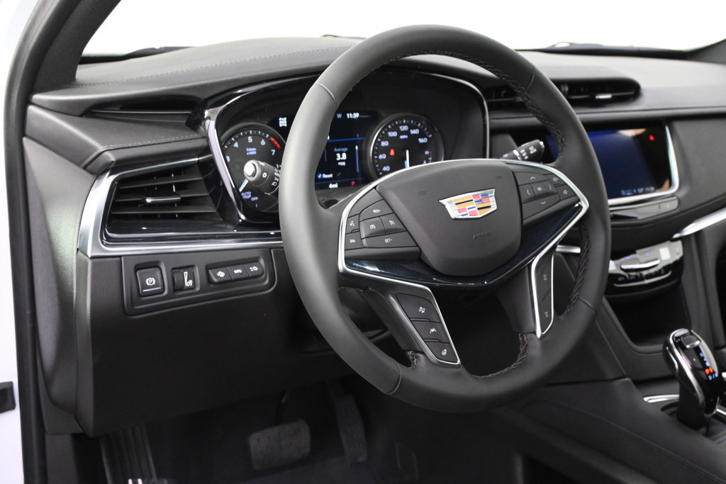 New 2026 Cadillac XT5 Premium Luxury w/ Driver Assist Package AWD/4WD image 12