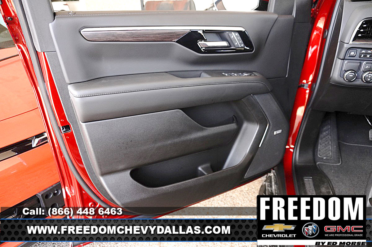 New 2026 Chevrolet Suburban LT w/ Comfort Package RWD image 36