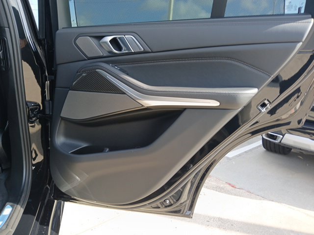 New 2026 BMW X5 M60i w/ Executive Package AWD/4WD image 11
