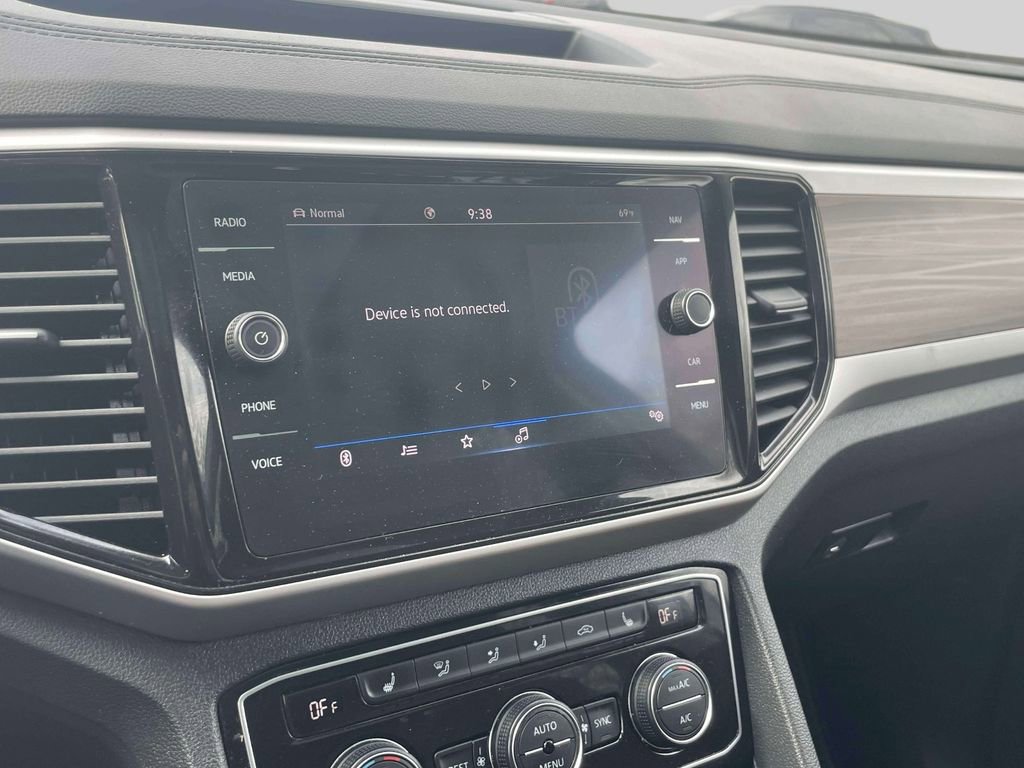 Used 2022 Volkswagen Atlas SEL image 29