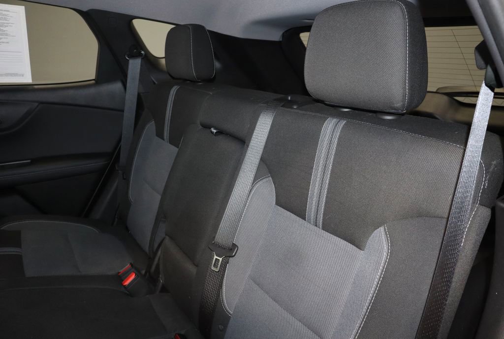 Used 2023 Chevrolet Blazer LT w/ LPO, Floor Liner Package FWD image 21