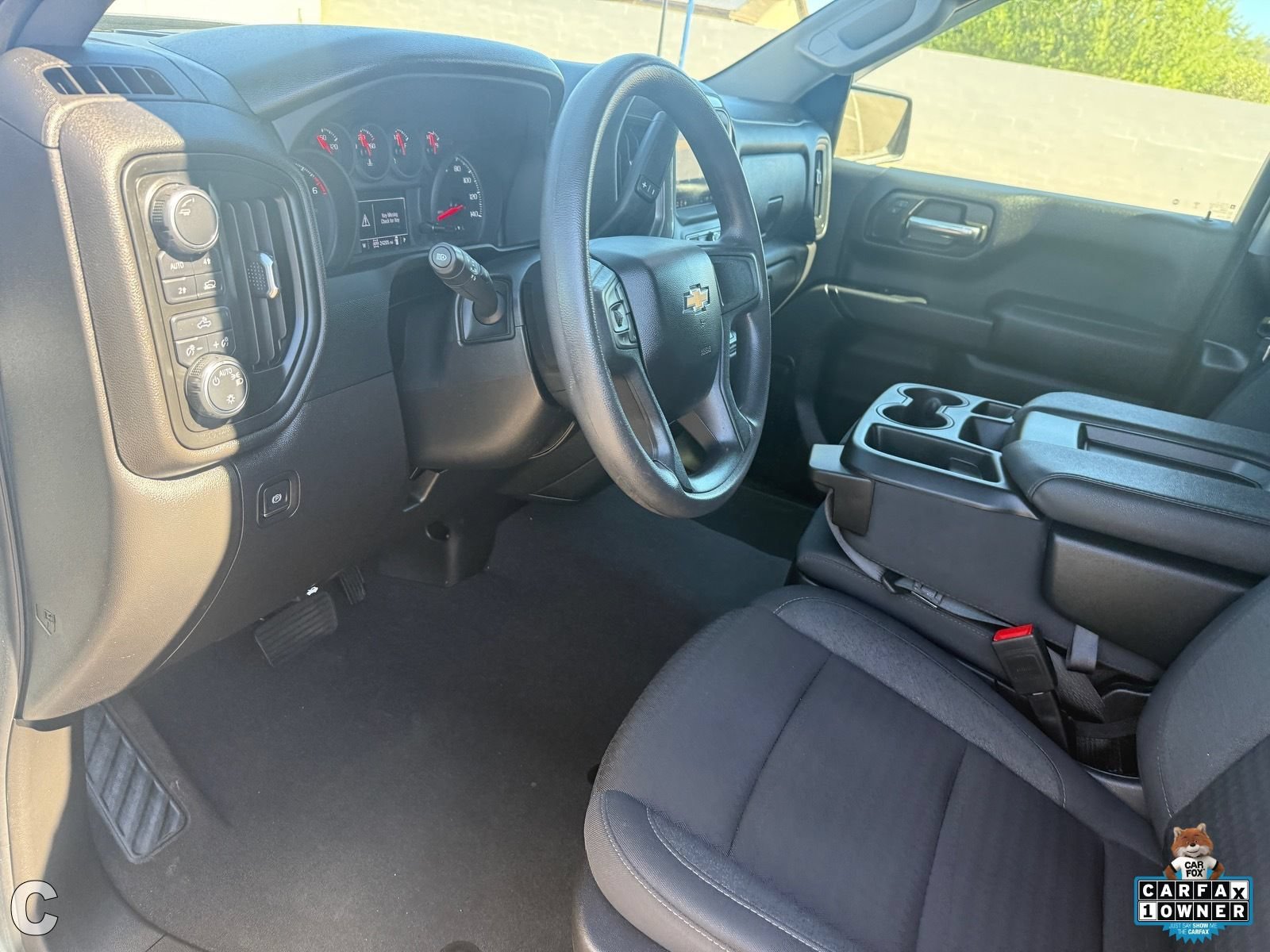 Certified 2024 Chevrolet Silverado 1500 Custom w/ Turbomax Blackout Package AWD/4WD image 19