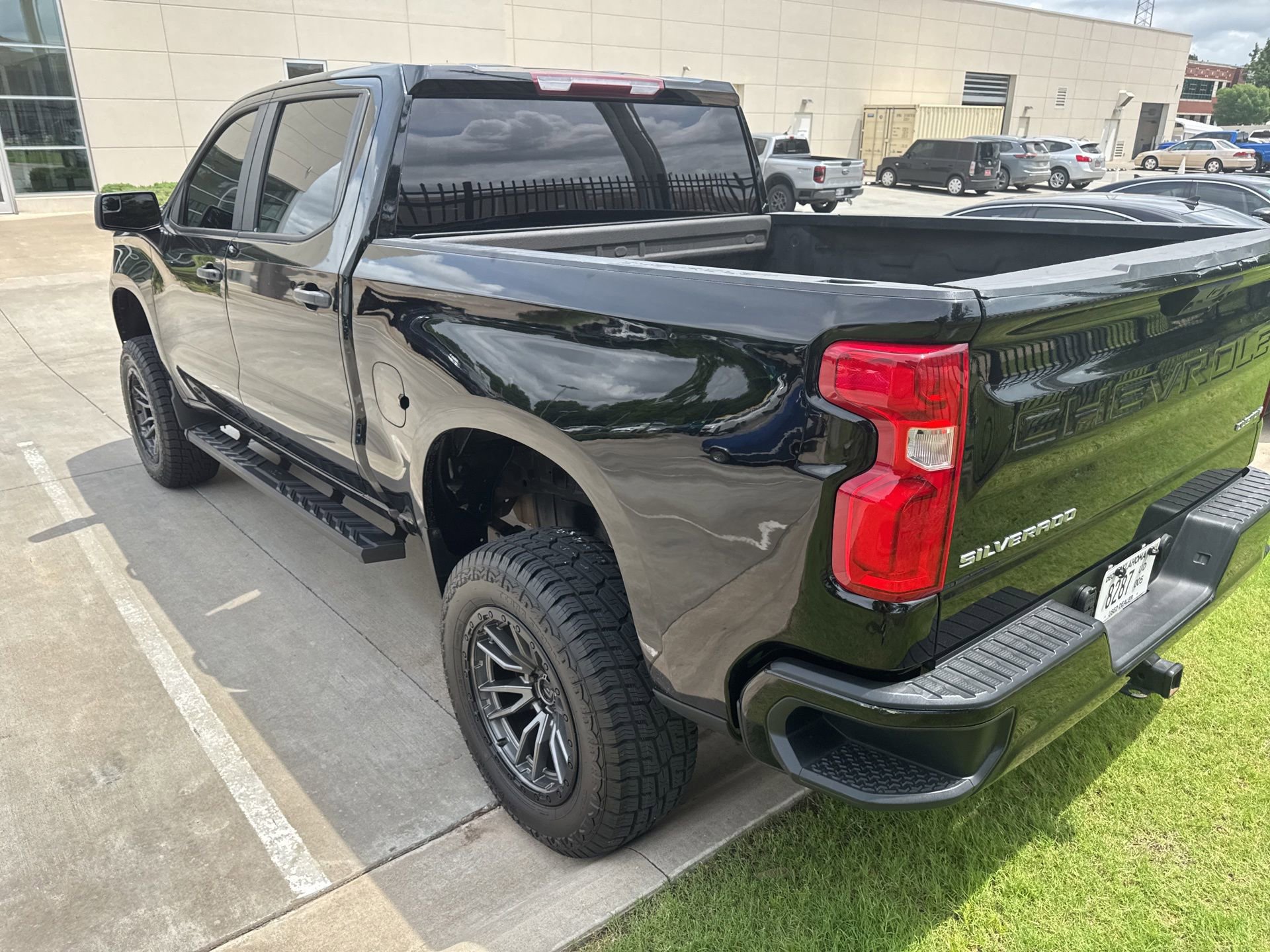 Used 2022 Chevrolet Silverado 1500 Custom RWD image 8