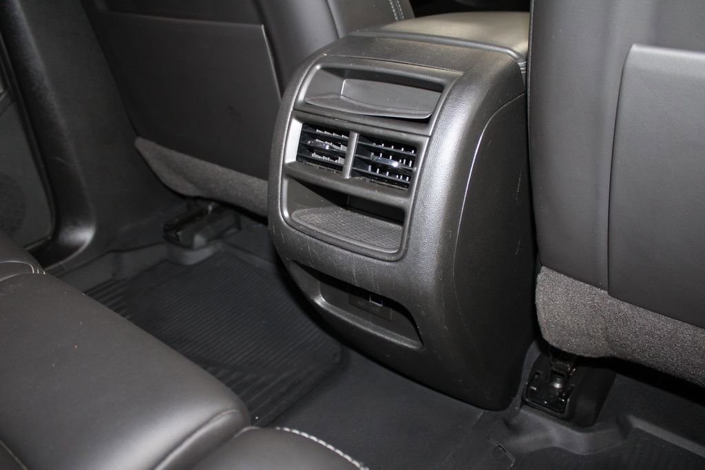 Used 2022 Cadillac XT5 Premium Luxury w/ Technology Package image 34