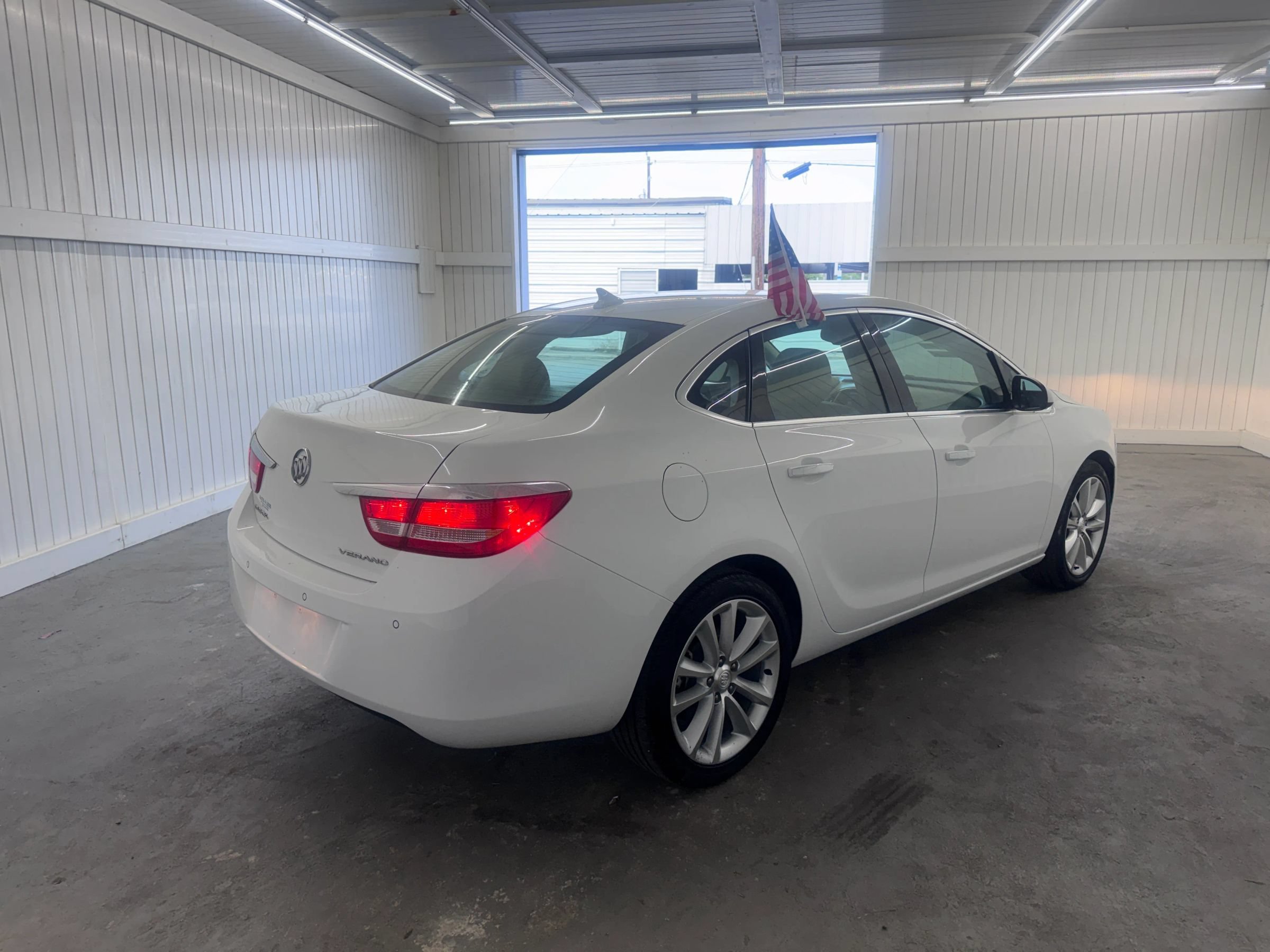 Used 2014 Buick Verano Convenience FWD image 5