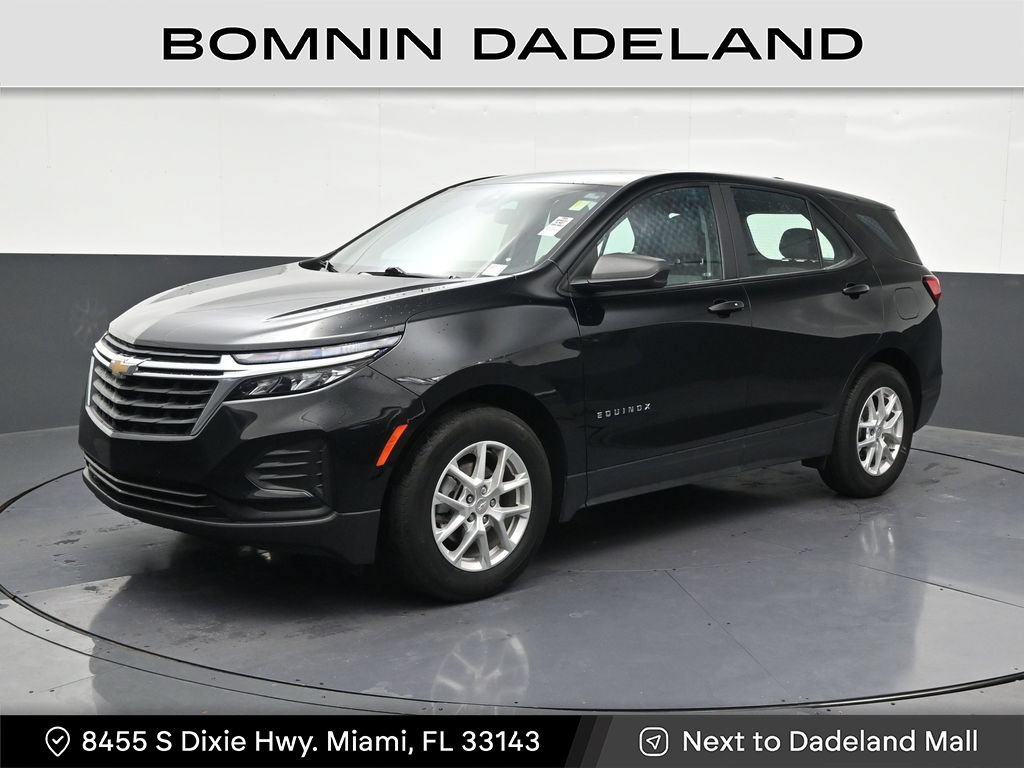 Used 2024 Chevrolet Equinox LS w/ Driver Confidence II Package FWD image 1