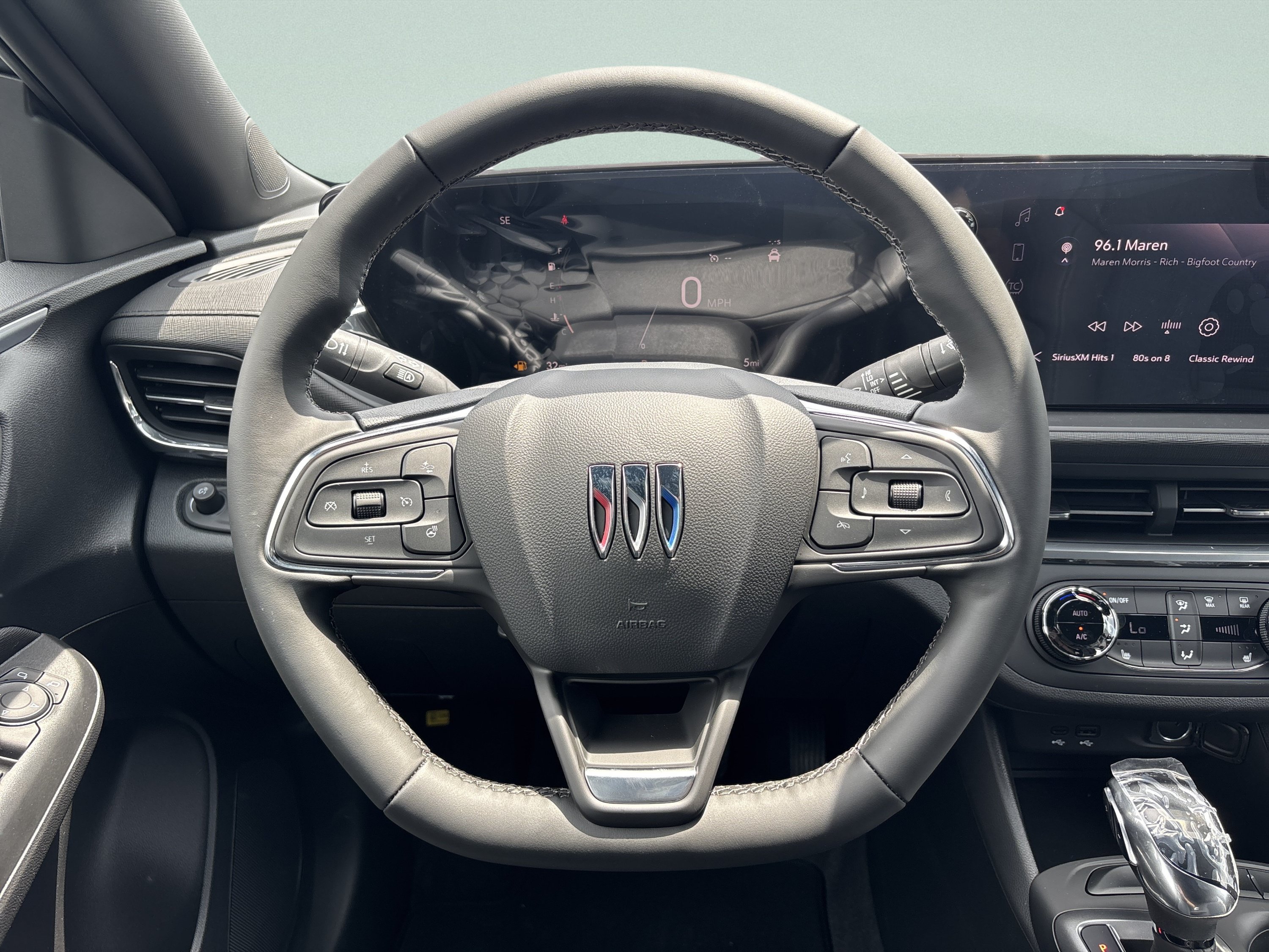 New 2026 Buick Envista Preferred w/ Convenience I Package FWD image 23