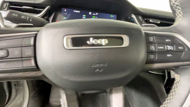 Used 2022 Jeep Grand Cherokee Limited 4xe AWD/4WD image 24