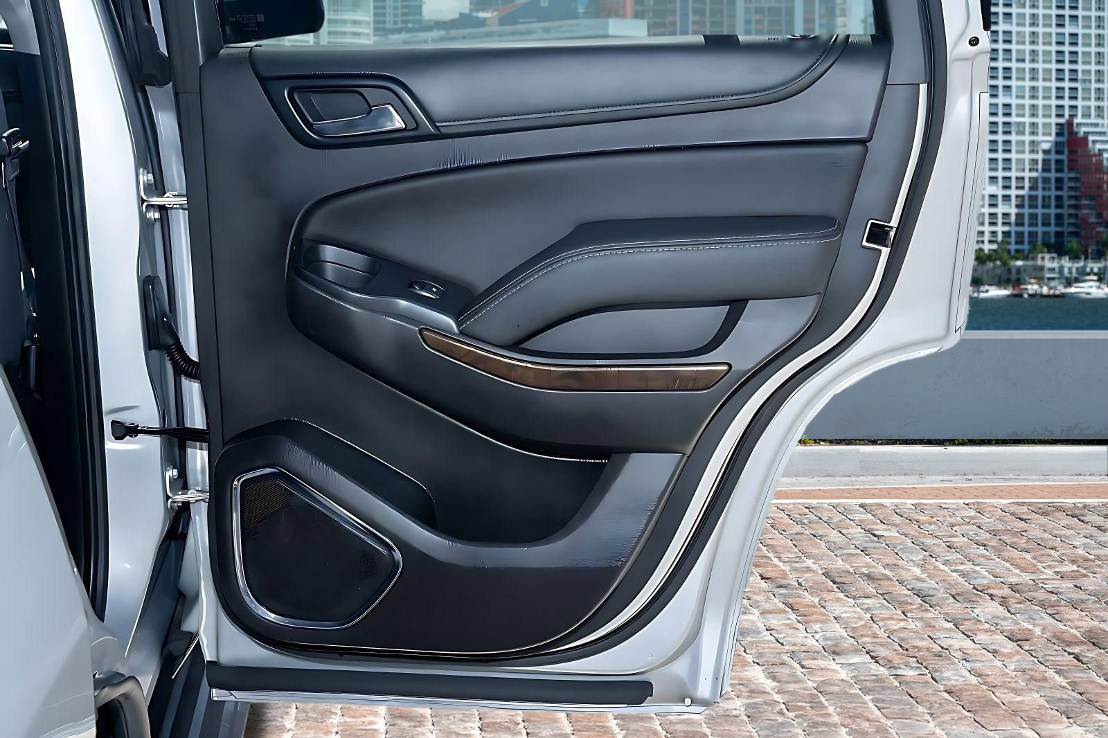 Used 2018 Chevrolet Tahoe LS image 14