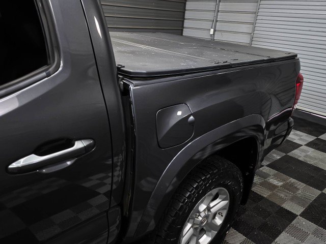 Used 2019 Toyota Tacoma TRD Sport w/ Technology Package AWD/4WD image 11