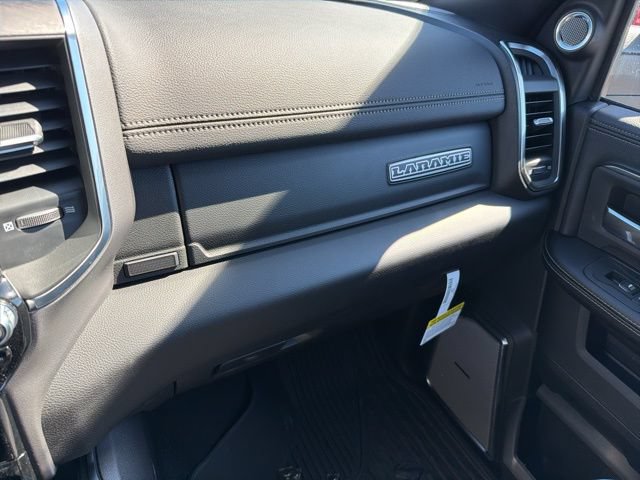 New 2026 RAM 3500 Laramie AWD/4WD image 25